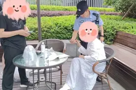 正在视频聊天的“警官”让我转账，杭州姑娘委屈哭了图片