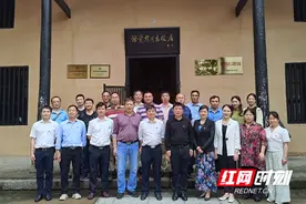 学史崇德 坚守立德树人的教育初心与使命图片