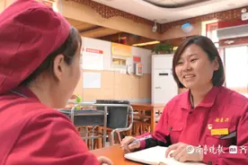 打工妹到业务主管，10年济南打工路成就今日农民工党员张海燕图片