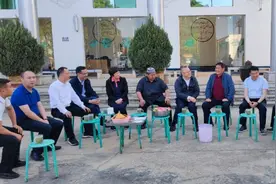 朱家伟开斋节前夕到昭阳区看望慰问穆斯林群众图片