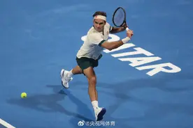 赛场收入仅3万 费德勒依然挺进体坛富豪榜TOP10图片