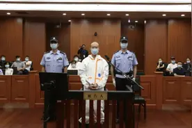 许国利涉嫌杀妻案择期宣判，被害人女儿提起271万民事赔偿视频封面