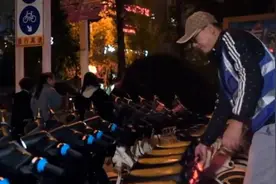 争夺“共享单车第一股”，哈啰出行能否打破共享市场的困局？视频封面