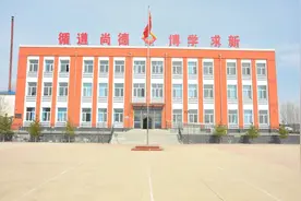 【关注】巴林左旗：“三峡”帮扶十八载 倾心倾情润草原图片