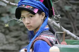 中国第一代网红“天仙妹妹”尔玛依娜结婚生子图片
