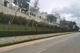 极目深度∣生态与利益博弈下的滇池之殇：过度开发后大规模拆违图片