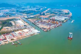 人民日报：粤港澳大湾区三地同心，乘风破浪图片