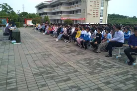鸭河工区：党工委书记进校园讲党史图片