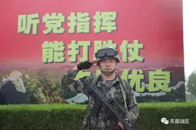 他入伍第二年就当班长，连干6个岗位都出彩图片