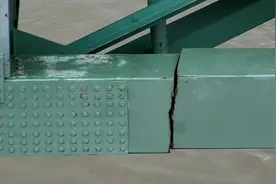 检查是糊弄？美国重要桥梁紧急关闭，桥检员2年前已用无人机拍到问题图片