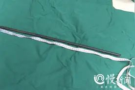 男子高处坠落被钢筋穿透身体，山城上演生死救援图片