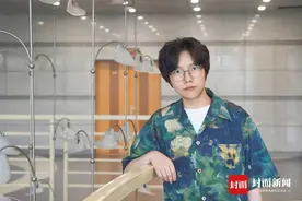95后诗人焦典获“星星年度诗歌奖”考到莫言门下读博士的她说：写作是一场搏斗图片