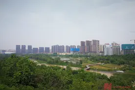 浐灞观澜天下困局：业主7年自救，法院全楼查封，“工程队”背着开发商给业主发钥匙……图片