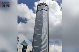 深圳华强北赛格大厦出现晃动，亲历者：我要吓死了图片