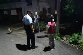 “这是家暴！”被爸爸打屁股后，杭州13岁男孩打110报警！民警支招……图片