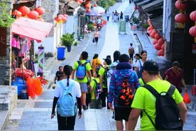 「夏令营·为爱黔行」暑假让孩子去黔东南访扶贫成果，看乡村振兴，行助学敬老图片