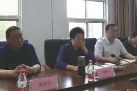 刘志华莅临新乡县朝阳社区指导工作图片