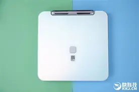 华为智能体脂秤3 Pro图赏：八电极设计 脂肪在哪一目了然图片