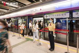 六号线再加2列新车，早高峰最小间隔压缩至3分钟图片