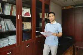 楼顶造游泳池能防晃动？专家细解：赛格大厦没装的阻尼器究竟是啥图片