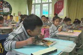 没想到，学生午餐没那么简单图片