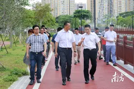 南城党工委书记带队巡河：从治水清水走向近水亲水图片