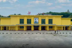 红色小站丨复古的韶山火车站这么拍照，高级又好看图片