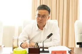 怀来县召开县委常委扩大会议 张琪任县委副书记图片