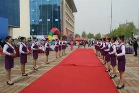 婉婉有仪 彬彬有礼 山东省城市服务技师学院城院礼仪队图片