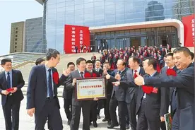 苦尽“甘”来，致敬扶贫英雄——甘肃省脱贫攻坚总结表彰大会掠影图片