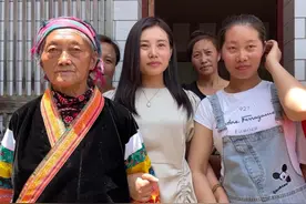 视频寻亲后，她找到了失散26年的家图片