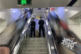 杭州地铁公安首次开展“打狼”专项行动，严厉打击猥亵等案件图片