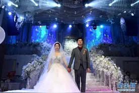 还记得“回来后，我娶你”的约定吗？他们，结婚了图片