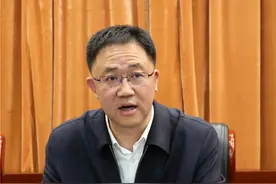 尚义县召开领导干部会议 白建军任县委书记 高尚君任县委副书记图片