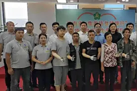 科技赋能残疾人新生活！云南6名手臂肢残患者获赠智能仿生手图片
