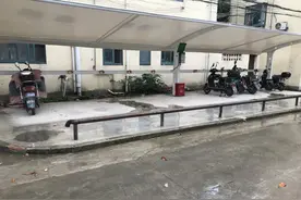 1元可充4小时！松江这个老小区有了充电桩，方便更安全图片