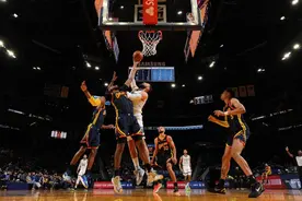 NBA | 库里拼尽全力砍39分难救主 勇士加时负灰熊痛别季后赛图片