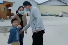 致敬逆行者！特警下班途中撇下妻儿徒手排爆图片