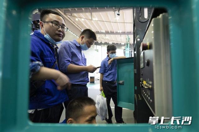 工程机械长沙展图片