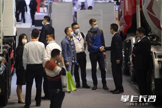 工程机械长沙展图片