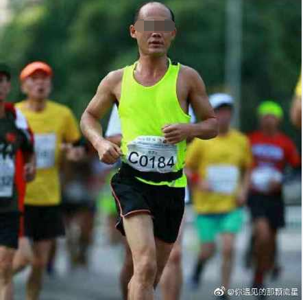 21人遇难！亲历者回忆：前6名只有我一个幸存者了，失温昏迷2小时后死里逃生...事发时的聊天记录让人心碎