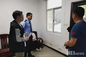 “00后”女孩要和网友私奔，民警苦劝5小时致声音嘶哑图片