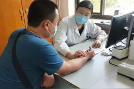 百家谈百病｜治愈痛风，重在慢病管理图片