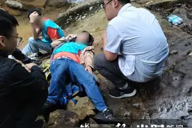 参加公司团建，200斤重小伙在杭州深山摔成骨折！下一幕惊心动魄图片