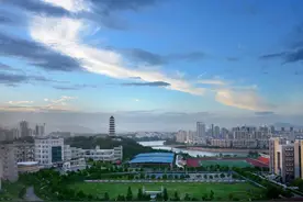 首个市属全日制本科院校！赣南科技学院正式揭牌图片