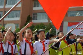 学英雄楷模，做时代新人！袁隆平故事让临沂三小学子立大志图片
