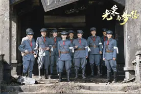 周深唱《繁星璀璨的天空》，网友评：一字一句都充满了对这个国家深沉的爱图片