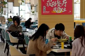 反腐蓝皮书：缺节约意识、面子文化、无打包习惯造成餐饮浪费图片