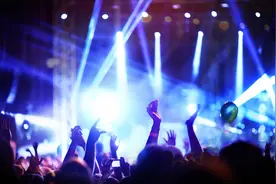 夜店神器？海王必备？揭秘Z世代的新社交工具图片