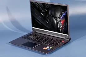 玩家点评雷神ZERO游戏本：2.5K屏幕值得一夸图片